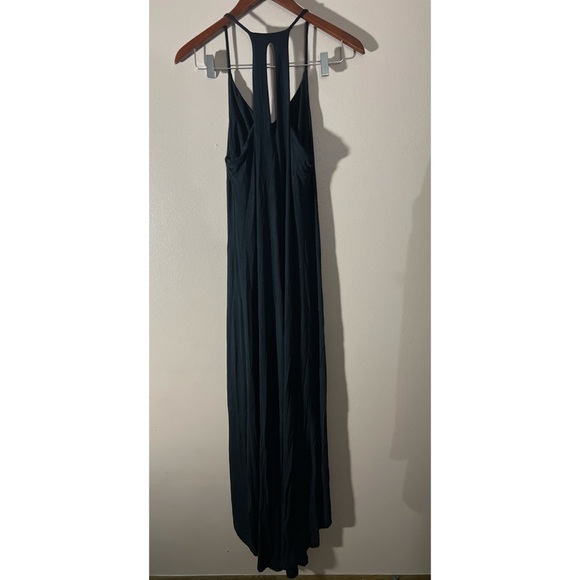 Chic Black Maxi Dress - Picture 2 of 4